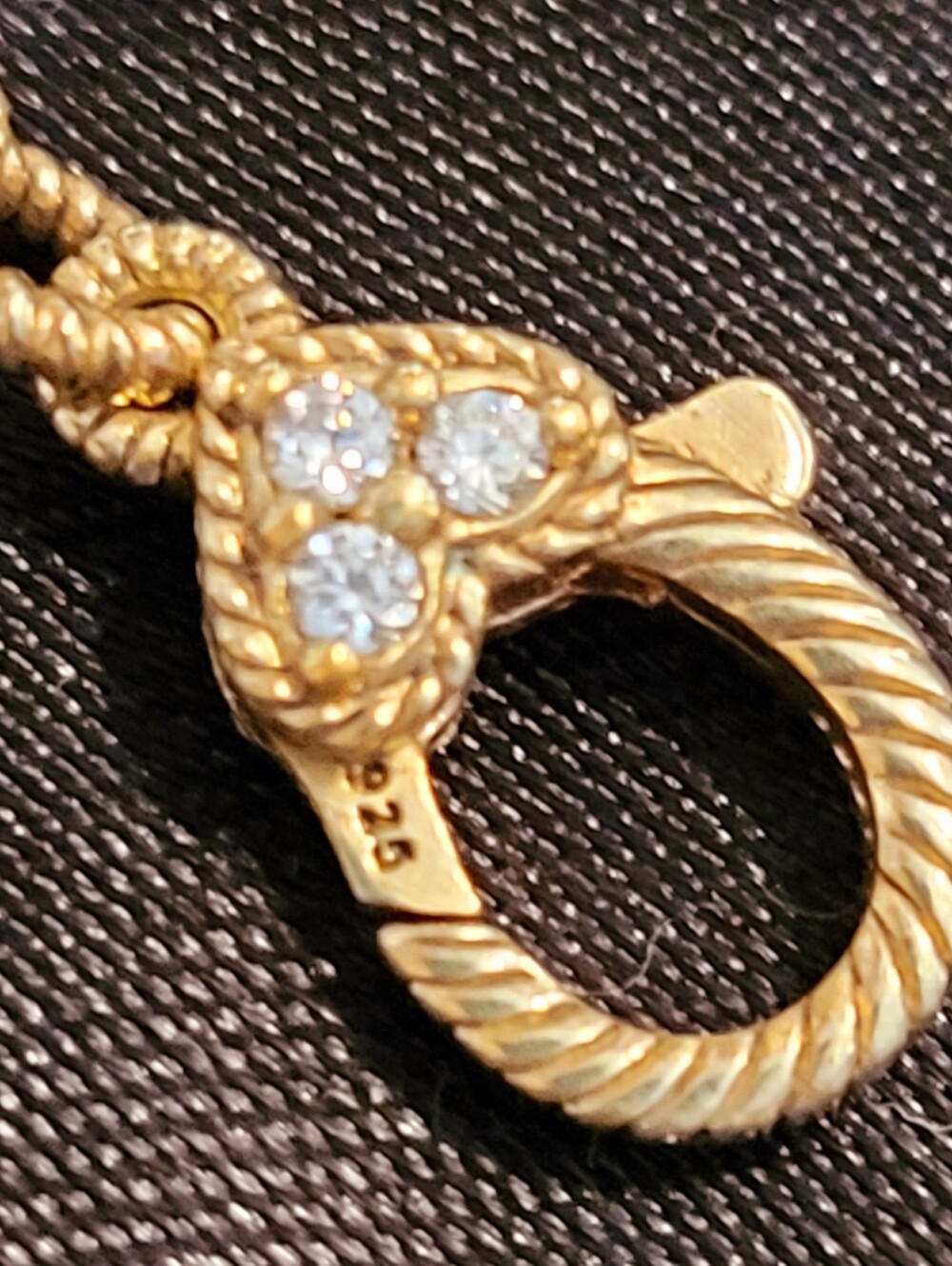 Judith Ripka Heart-shaped Twinkle Diamonique Pendant. Dancing Diamond. - Picture 9 of 14
